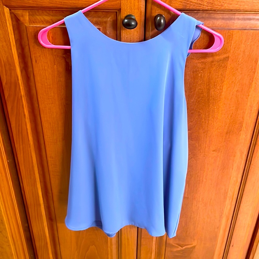 Light blue flowy Loft tank